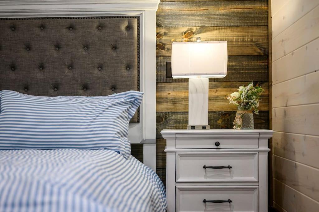 Brand New Luxury 2 Bedroom With Loft And Spa Sleeps 10 Брокен-Боу Екстер'єр фото