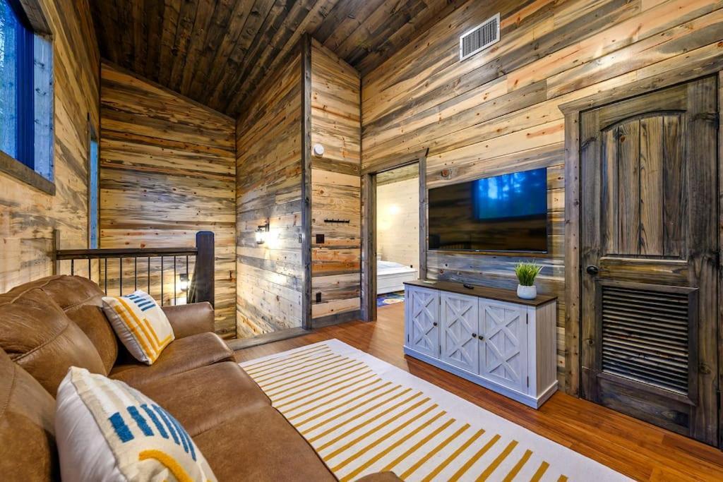 Brand New Luxury 2 Bedroom With Loft And Spa Sleeps 10 Брокен-Боу Екстер'єр фото