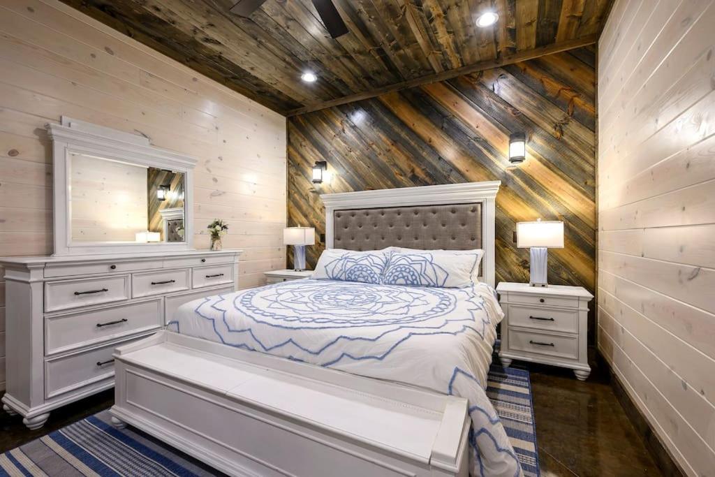 Brand New Luxury 2 Bedroom With Loft And Spa Sleeps 10 Брокен-Боу Екстер'єр фото